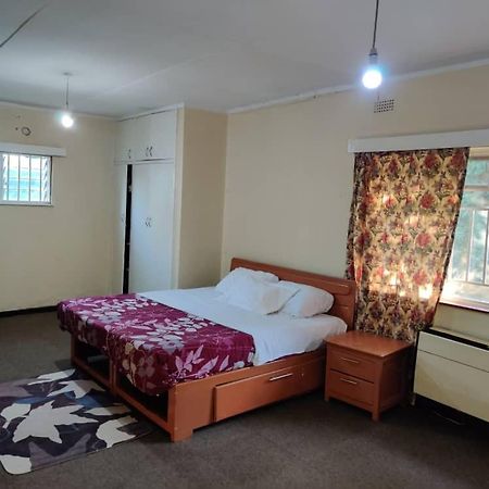 Cozyparadise Homestay Kasungu Exterior photo